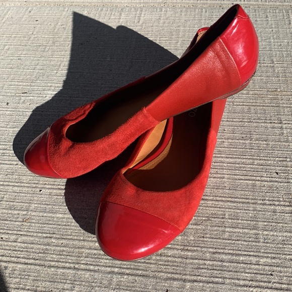 Red Arezzo Flats - Picture 2 of 3